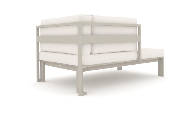 Mesa cubik en madera teca · Mesas Comedores — Curvar