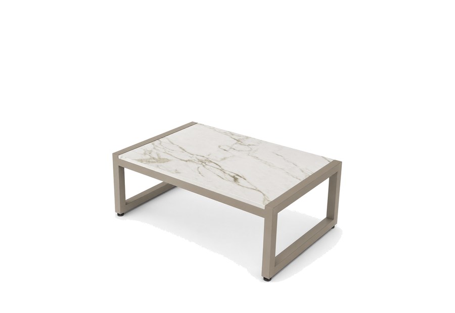 Mesa de centro Colección Zipa con superficie en mármol y base de aluminio — Curvar