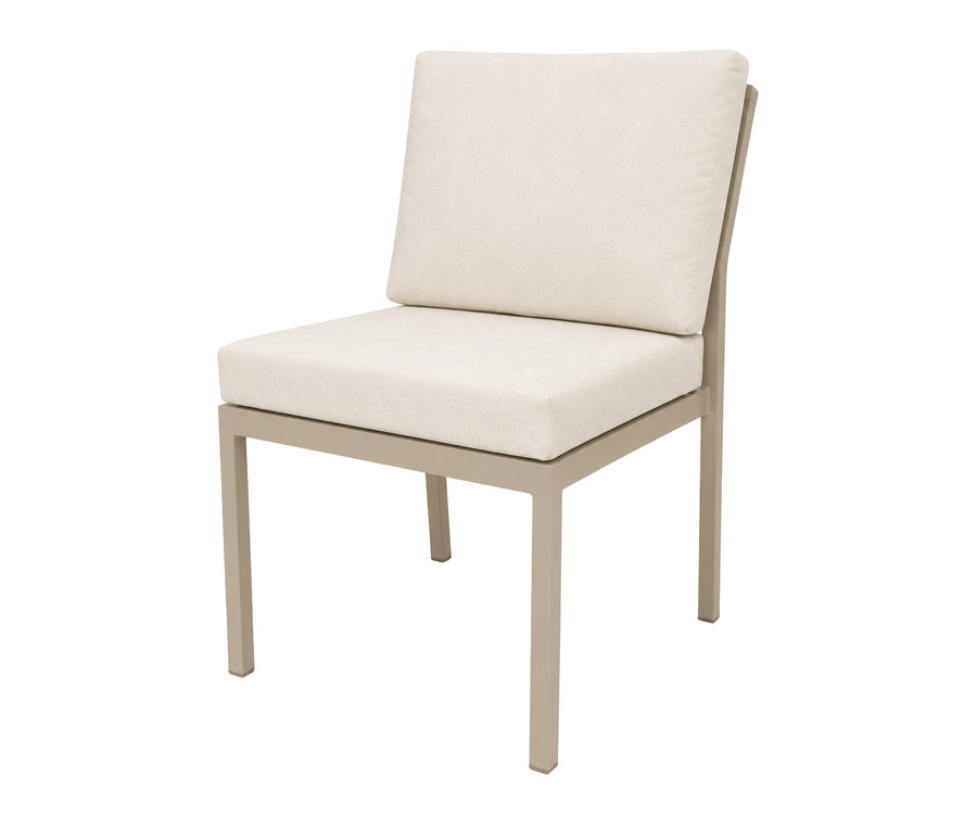 Silla Candelaria sin brazos en aluminio para exteriores — Curvar